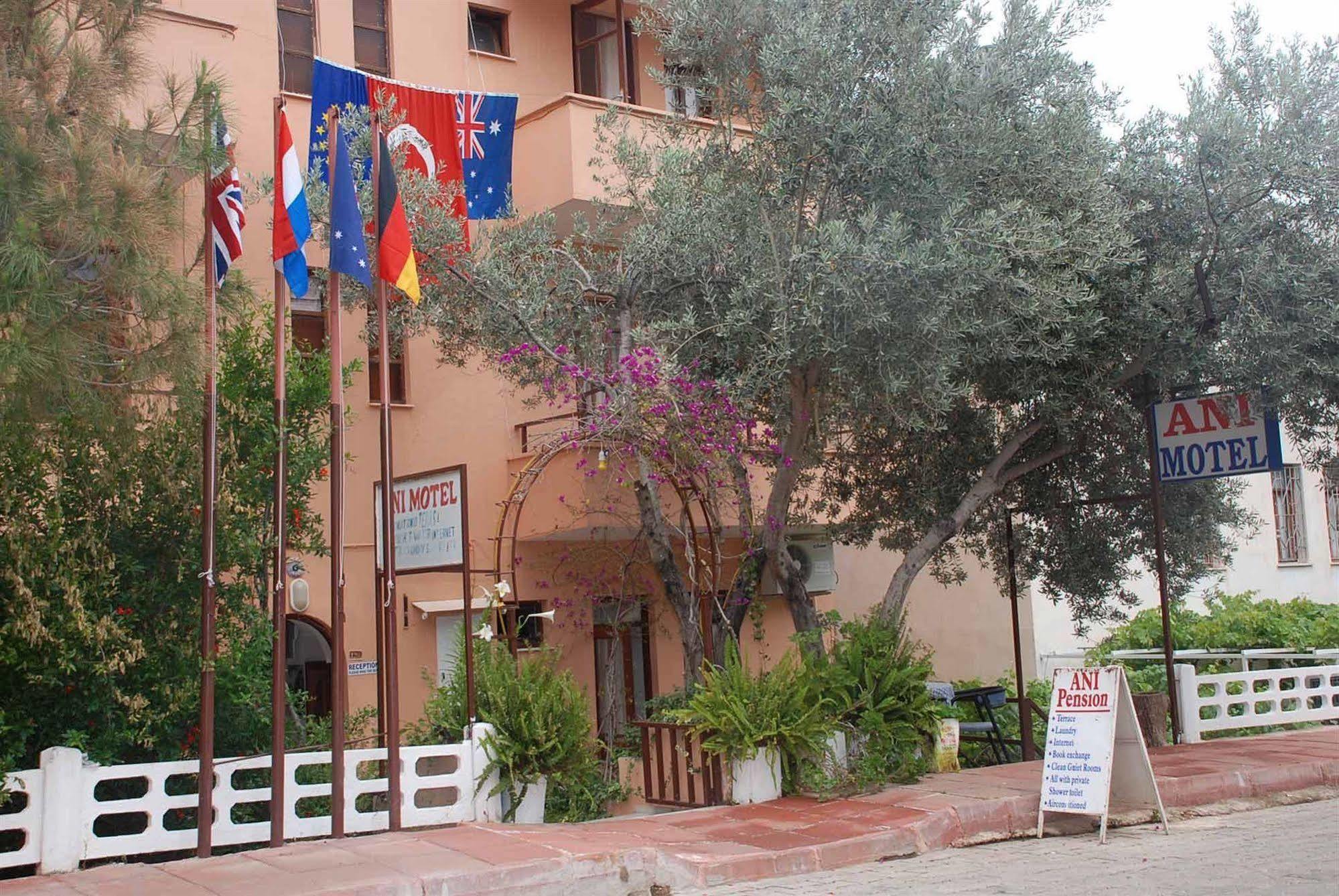 מלון קס Ani Pension מראה חיצוני תמונה